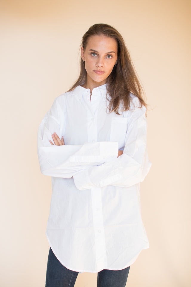 Masculin solidshirt - White - Line of Oslo - Bluser & Skjorter - VILLOID.no