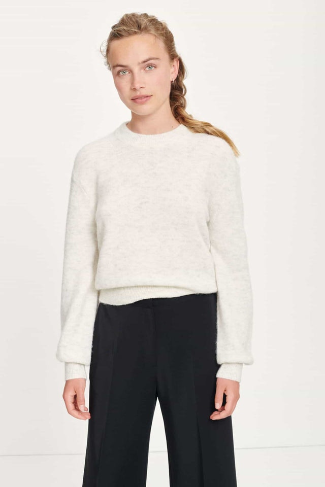 Jaci Crew Neck - It Grey Melange - Samsøe Samsøe - Gensere - VILLOID.no