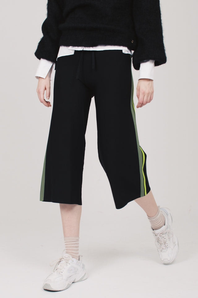 Striped Pants - Black - MAUD - Bukser & Shorts - VILLOID.no