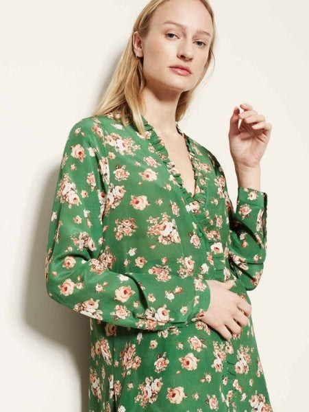 Bente w. Frill - Green Roses All Over - FWSS - Bluser & Skjorter - VILLOID.no