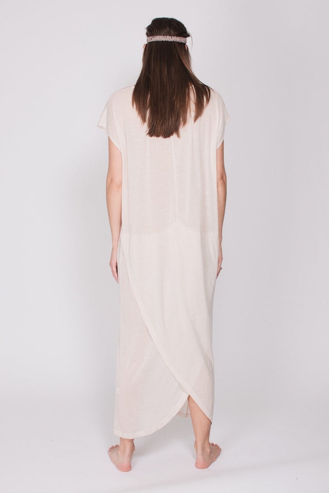 The Kaftan Dress - Natural White - AWAN - Loungewear - VILLOID.no