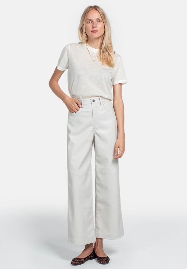 Wool Wide T-shirt - Cream - Pierre Robert x Jenny Skavlan - T-skjorter & Topper - VILLOID.no