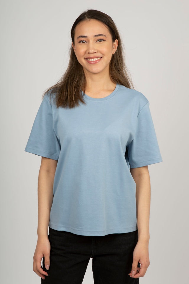 One More Night T-shirt - Dusty Blue