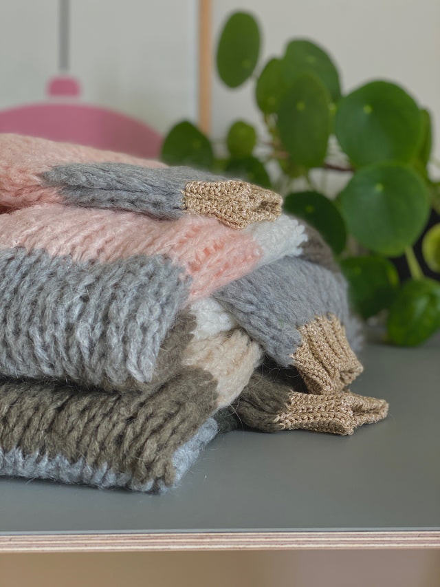 Kala Knit Cardigan Wool - Olivegreen/Rose Stripes - Noella - Gensere - VILLOID.no