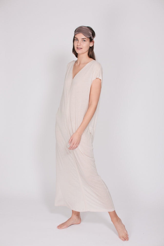 The Kaftan Dress - Natural White - AWAN - Loungewear - VILLOID.no