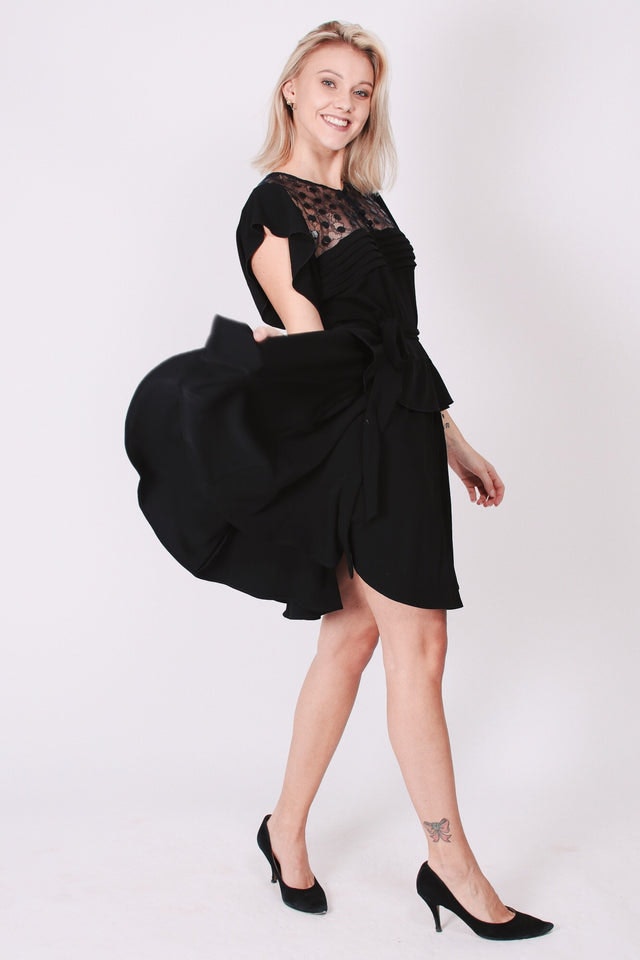 Cordelia Dress - Black Crepe - Billie & Me - Kjoler - VILLOID.no
