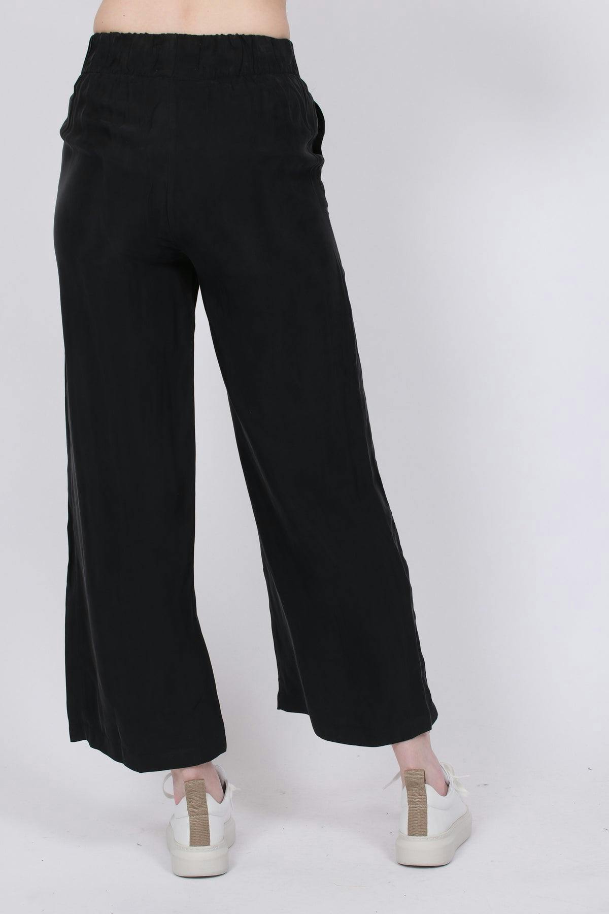Cupro Pants - Black - Creative Collective - Bukser & Shorts - VILLOID.no